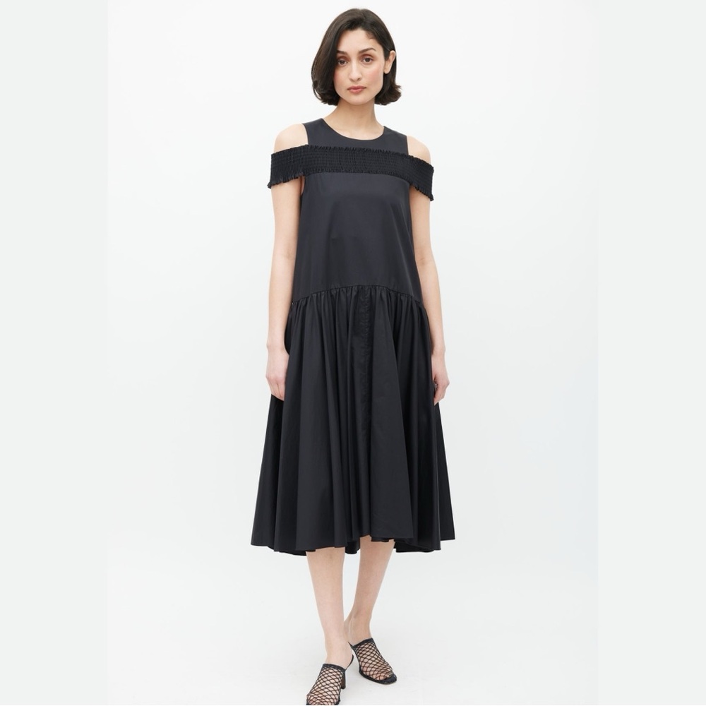 Tibi Smocked Cold Shoulder Volumnous Eco Poplin Midi Dress in Black Size 12